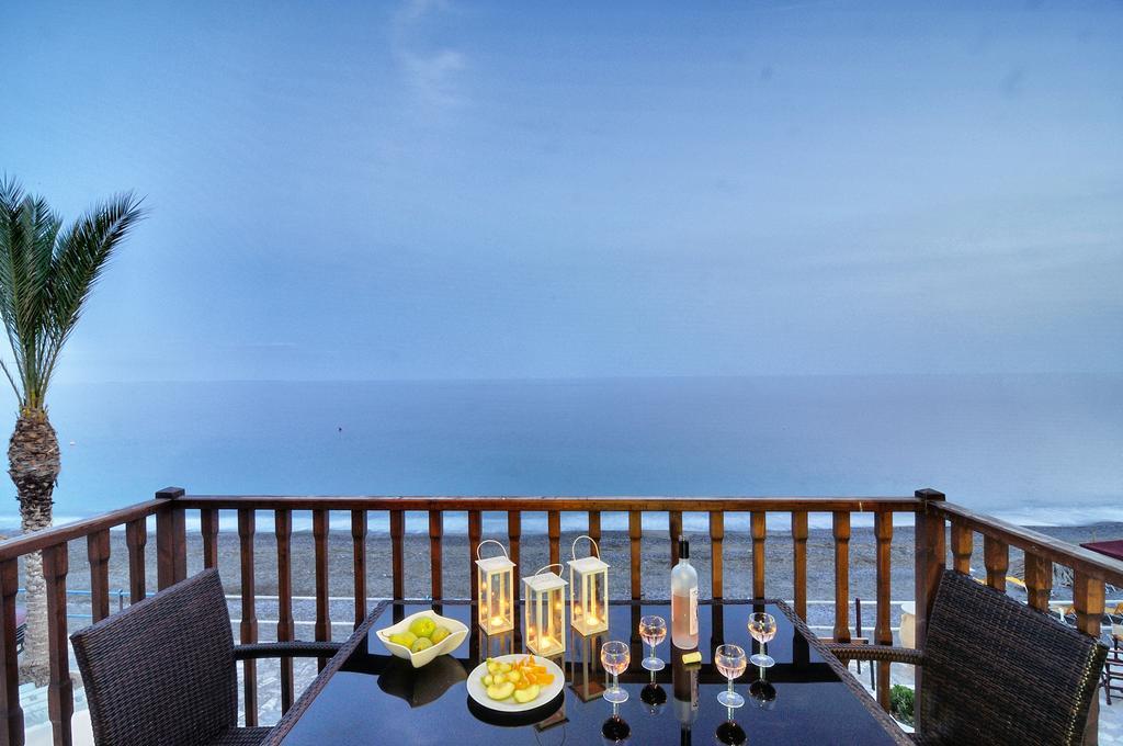 Myrtos Mare Suites מראה חיצוני תמונה