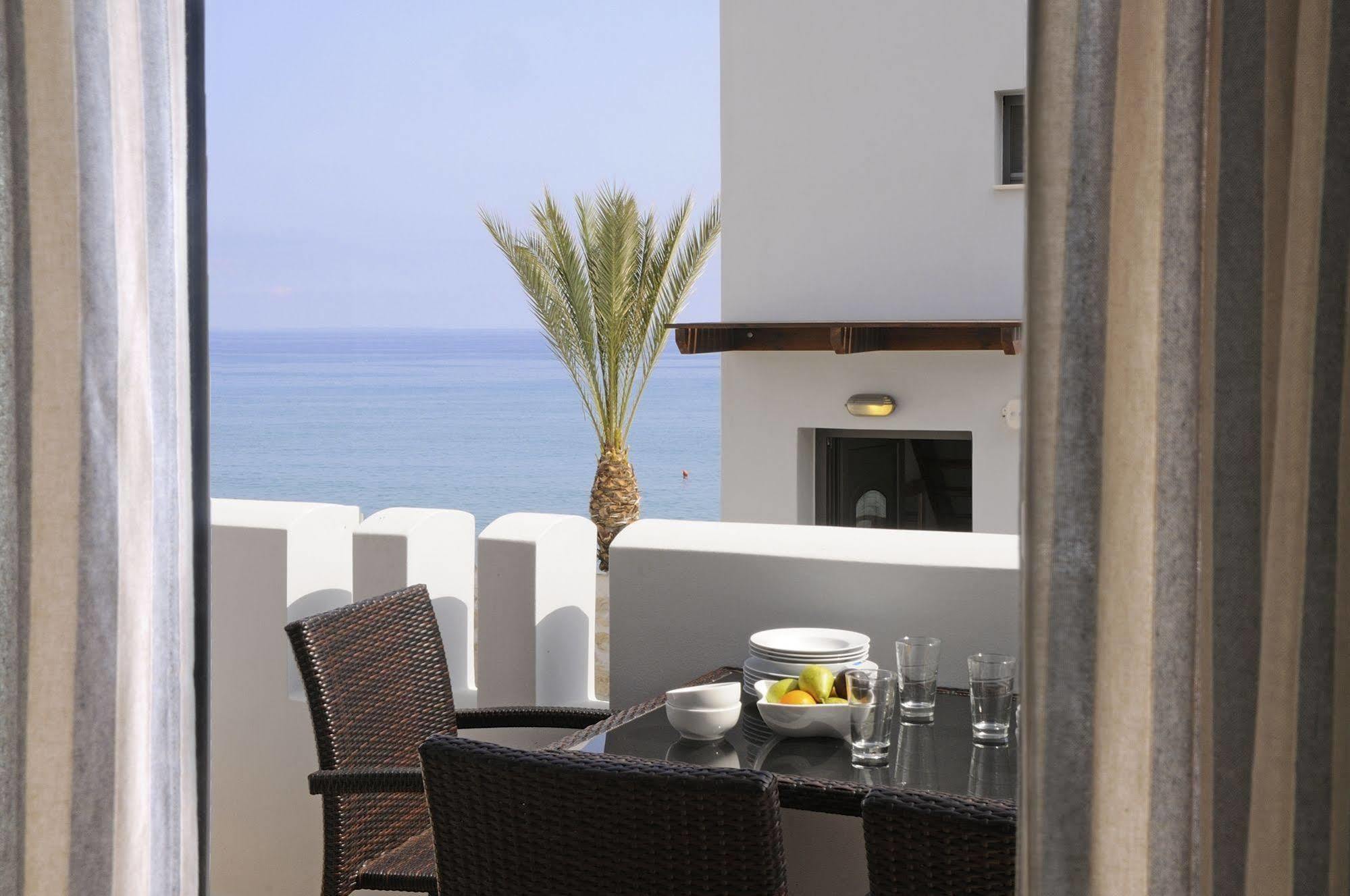 Myrtos Mare Suites מראה חיצוני תמונה
